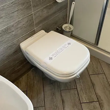 Διαμέρισμα Traumferienwohnung In Auf Sardinien Orosei